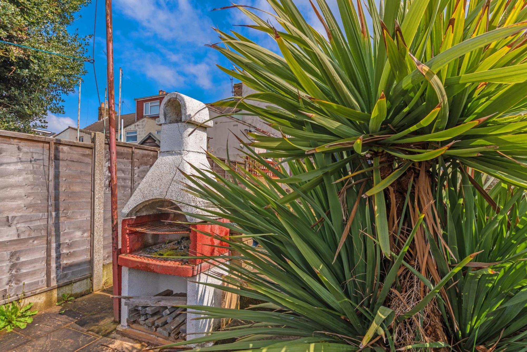 Modern 2 Bed 2 Bath House In Sittingbourne By Splendid Stays Luaran gambar